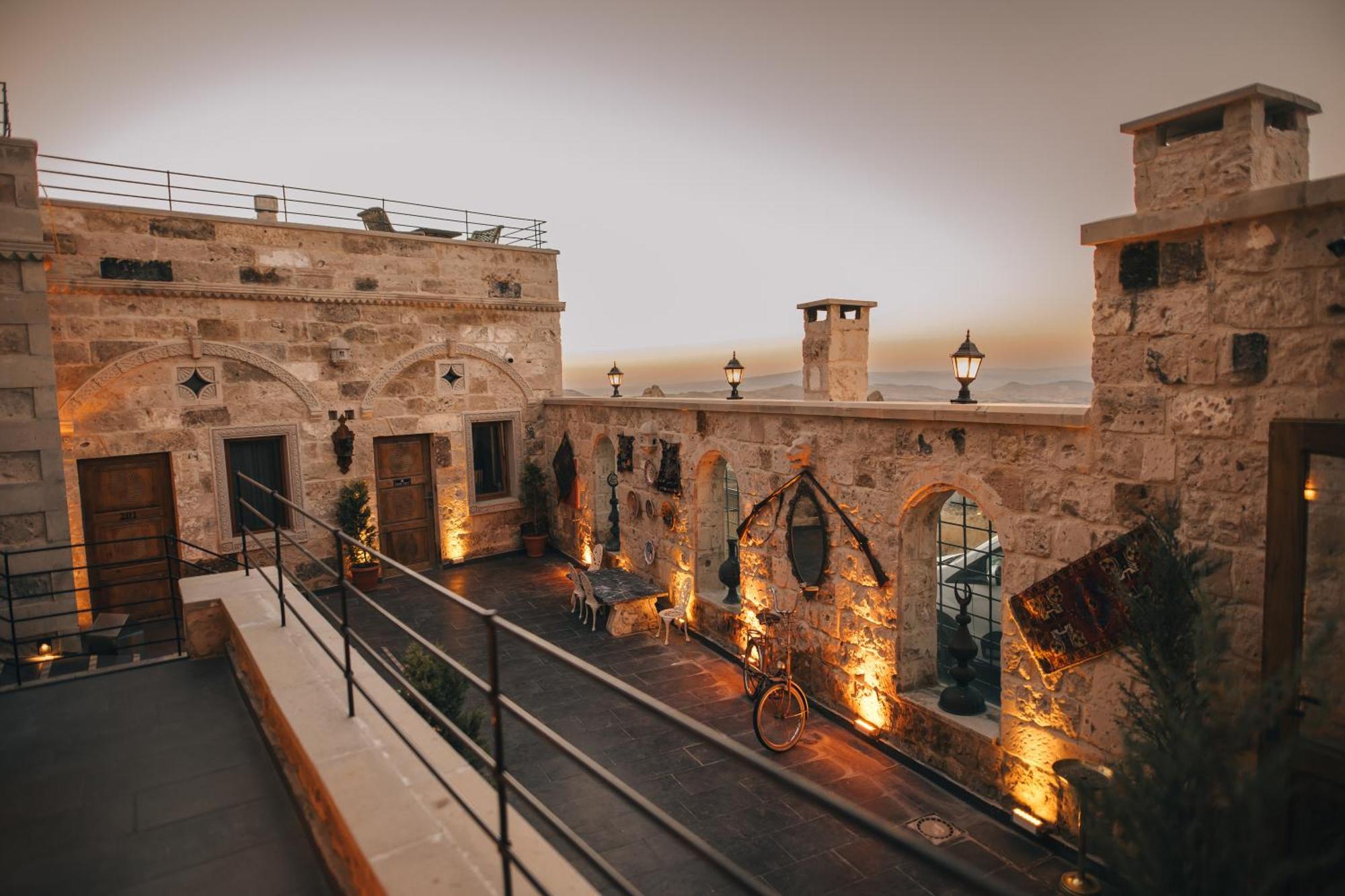 Harem Suites Cappadocia Учисар Экстерьер фото